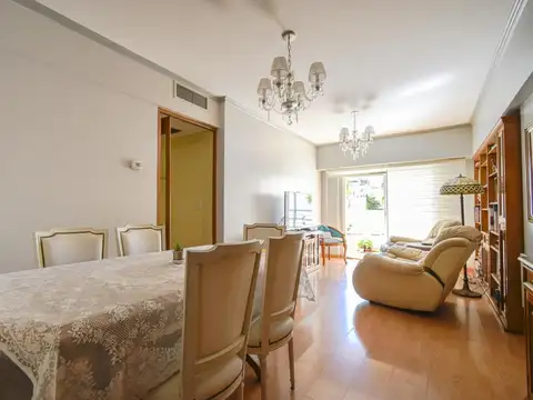 Departamento 4 ambientes con 2 baños