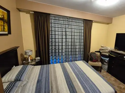 TIPO CASA 4 AMB EN P.B AL FRENTE CON ENTRADA INDEPENDIENTE - IGUAL A UNA CASITA !