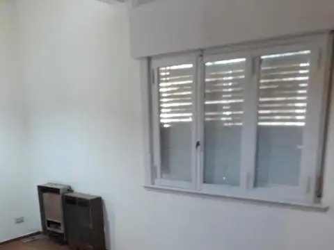 Casa en Venta en Munro, USD 104.000