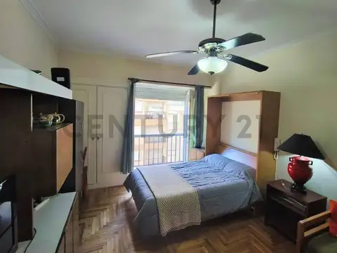 Departamento en Venta en Plaza Colon, USD 43.000