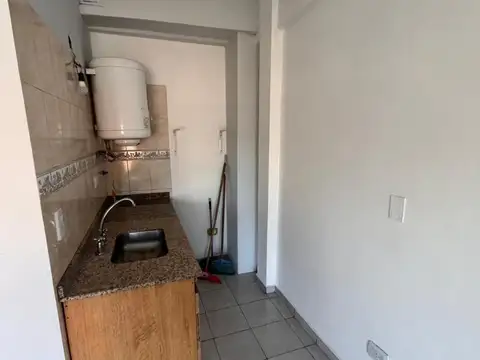 Depto Tipo Casa Monoambiente con 1 baño