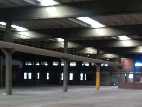 DEPOSITO INDUSTRIAL COMERCIAL EN ALQUILER ZONA SUR QUILMES