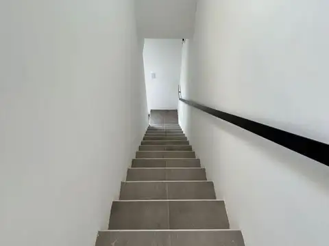 DUPLEX VENTA LA PLATA