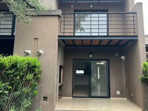 Venta Departamento Duplex 3 amb en Manzanares Chico (Renta Mayo 26)