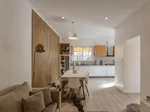 Depto Tipo Casa 5 ambientes con 3 baños