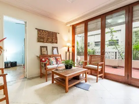 VENTA TRIPLEX 7 AMB CABALLITO COCHERA TERRAZA