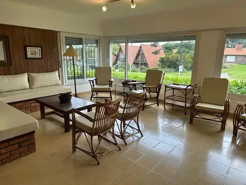 Casa en Alquiler Temporal en Pinamar, USD 4.500