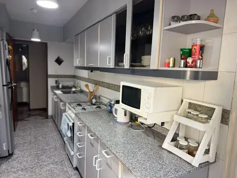 ¡Mucho más de lo que imaginás! Casa de 5 ambientes con patio, pileta y altillo.