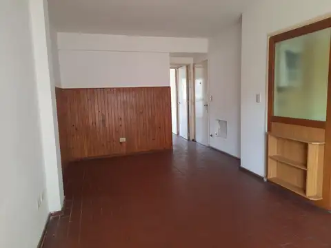 DEPARTAMENTO VENTA UN DORMITORIO AMPLIO BALCON AL FRENTE Y CONTRAFRENTE CENTRO ROSARIO