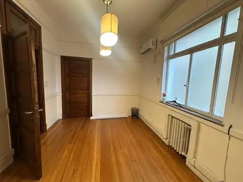 Oficina en Alquiler en Microcentro, $ 690.000