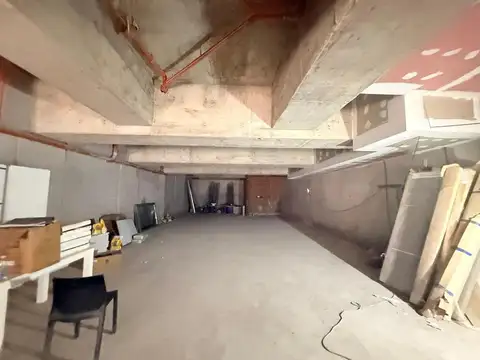 Local en Alquiler en Nuñez, USD 5.700