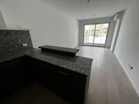 Rawson 300, Piso 3