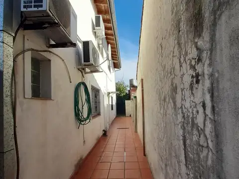 Depto Tipo Casa en Alquiler de 2 ambientes
