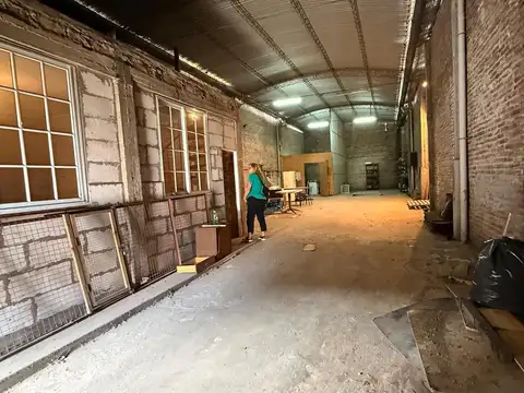 Galpon en Venta en Remedios De Escalada, USD 100.000