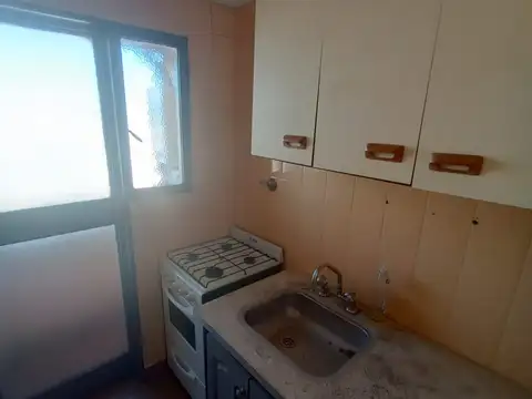 Departamento en Alquiler en Almagro, $ 350.000