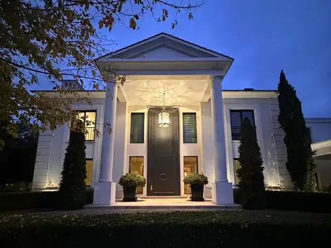 Espectacular casa en venta en Barrio Pueyrredón