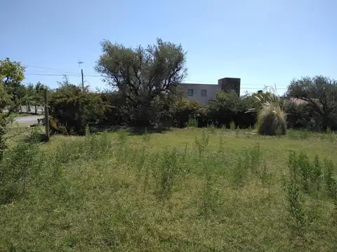 Terreno en Venta 25  mts Fondo