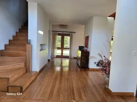 Casa en Venta en Bella Vista, USD 995.000