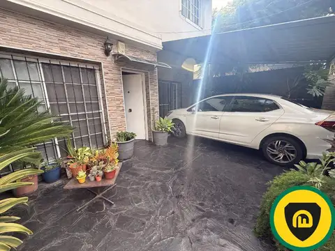 Depto Tipo Casa en Venta de 3 dormitorios