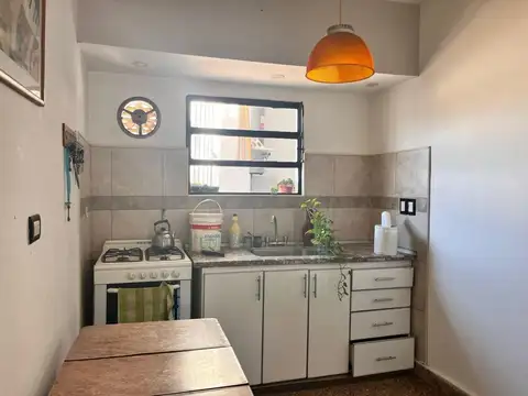 Depto Tipo Casa 3 ambientes con 1 baño