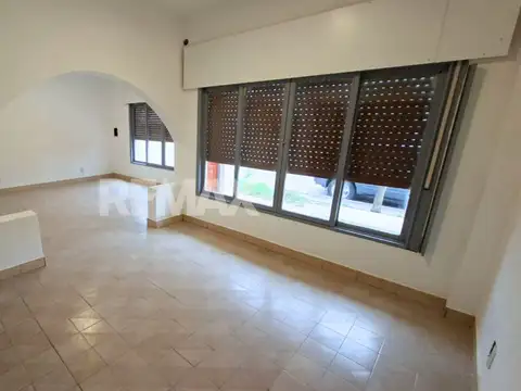 Casa en Alquiler en Centenario, $ 3.000.000