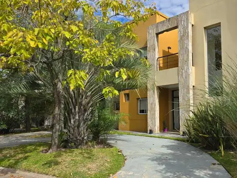 CASA EN VENTA B. EL ATARDECER, RINCON DE MILBERG