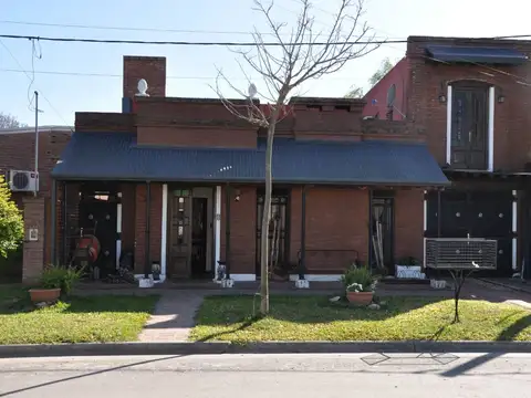 VENTA DE CASA 4 DOR. EN LLAMBI CAMPBELL