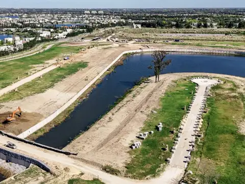 Terreno en Venta de 706,0 m2