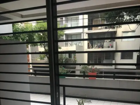 Departamento en Alquiler en Parque Centenario, $ 800.000