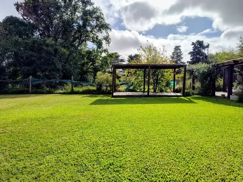 Local en Venta en Manuel B Gonnet, USD 220.000