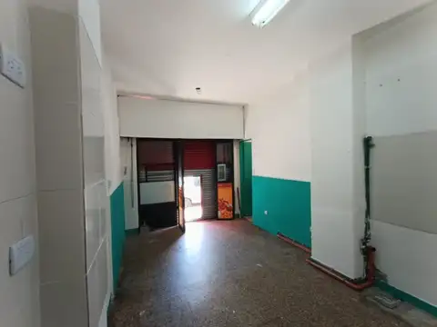 Local en Alquiler en Villa Ortuzar, $ 600.000
