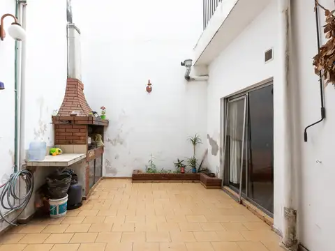 Depto Tipo Casa en Venta de 4 ambientes