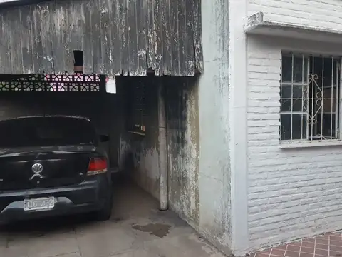 Casa en Venta en Burzaco, USD 48.000