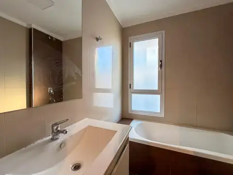 Departamento en Alquiler con 1 cocheras