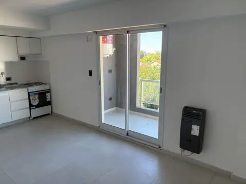 Departamento en Alquiler en Martin Coronado, $ 530.000