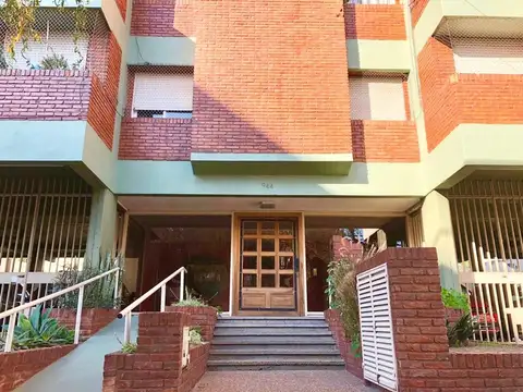 Santa Fe 944 , Piso 2