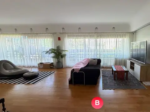 Departamento en Venta de 4 dormitorios