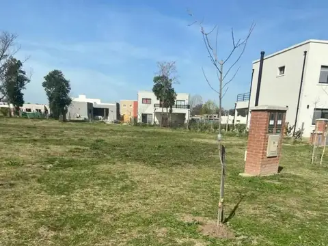 Terreno en Venta de 596,0 m2