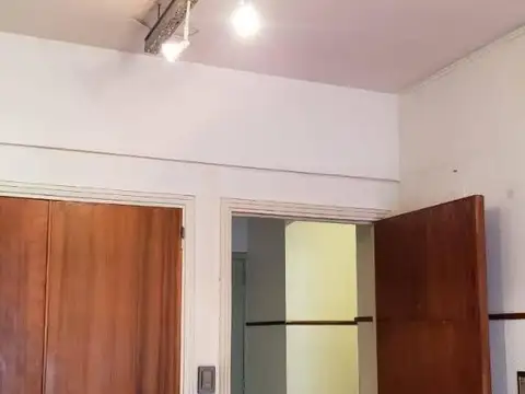 Carlos Pellegrini 400 , Piso 2