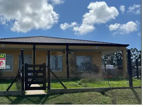 Casa de 3 dormitorios en Hugues