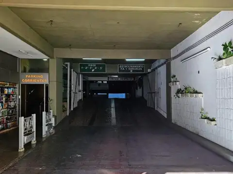 Venta Cochera - Micro Centro