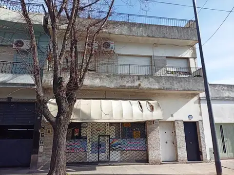 Ph 4 amb c/balcon , patio y terraza