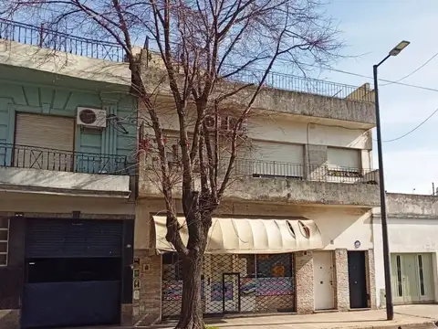 Depto Tipo Casa en Venta de 4 ambientes