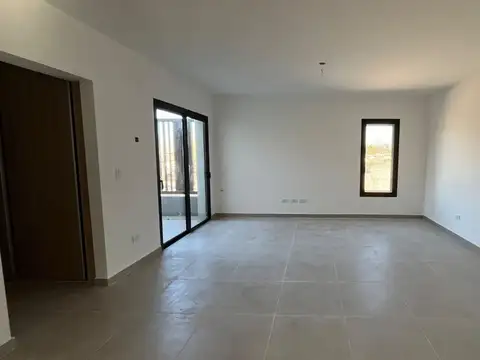 Depto Tipo Casa en Venta en Lujan De Cuyo, USD 105.000