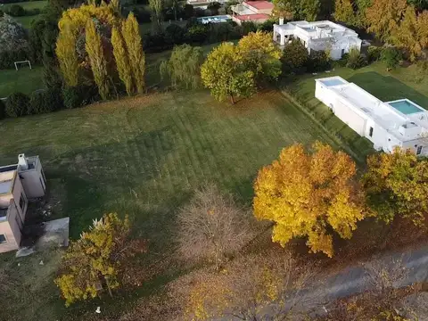 Terreno Lote en Venta en Barrio Privado San Joaquín