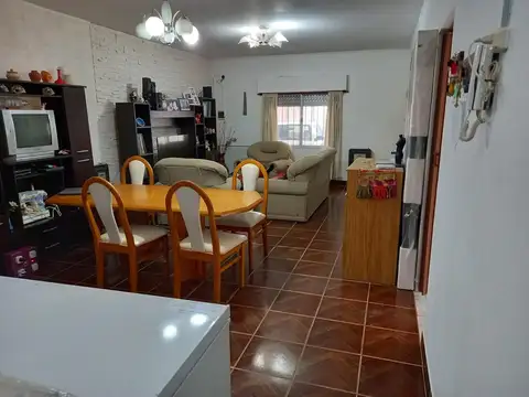 Casa en Venta en Zarate, USD 70.000