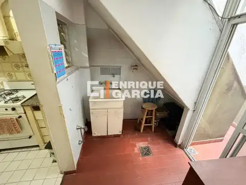 Depto Tipo Casa en Venta 50 años