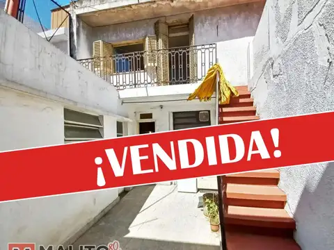 Venta PH Contrafrente 3 Ambientes con Patio y Terraza en Par
