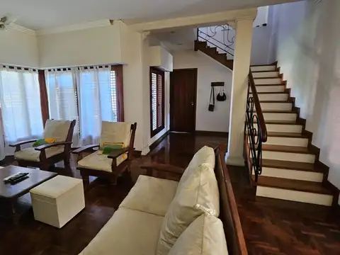 Casa en Venta en Lomas de Zamora, USD 239.000