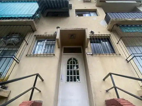 Departamento  en Alquiler en Ciudad Jardin, Tres de Febrero, G.B.A. Zona Oeste